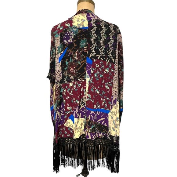 Aritzia TALULA Fawkner patchwork mixed print floral fringe kimono cardigan top - Picture 3 of 12